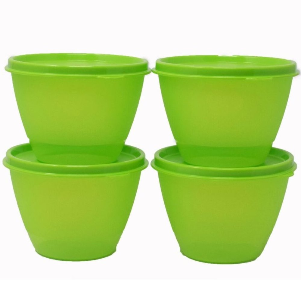 Tupperware set of 4 bowls NEW